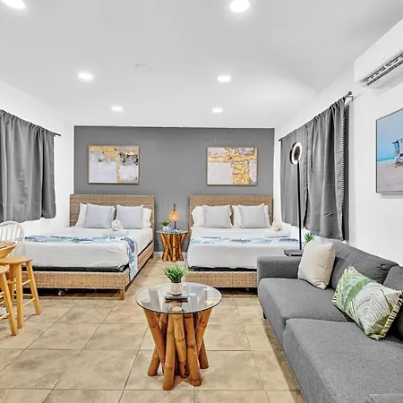 Beachfront & Pool Access Unit W 2 Queen Beds Hollywood Exterior photo